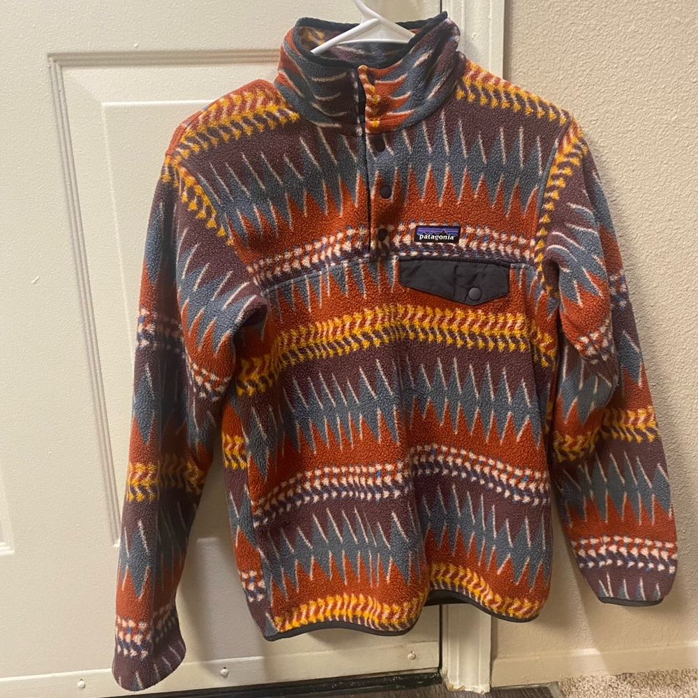 Patagonia pattern pullover